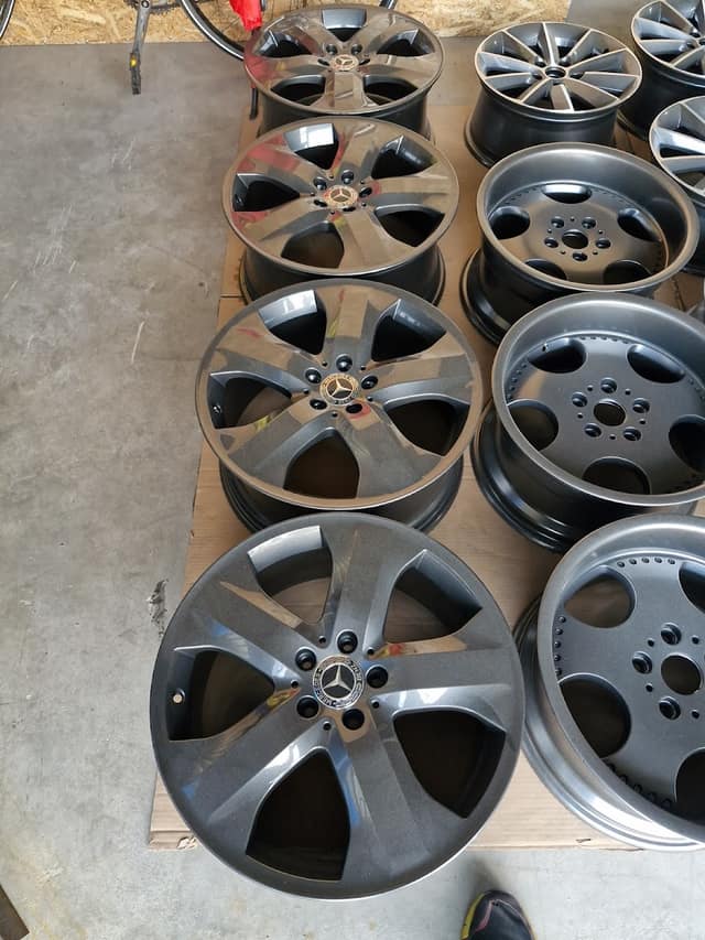 Wheels Art13