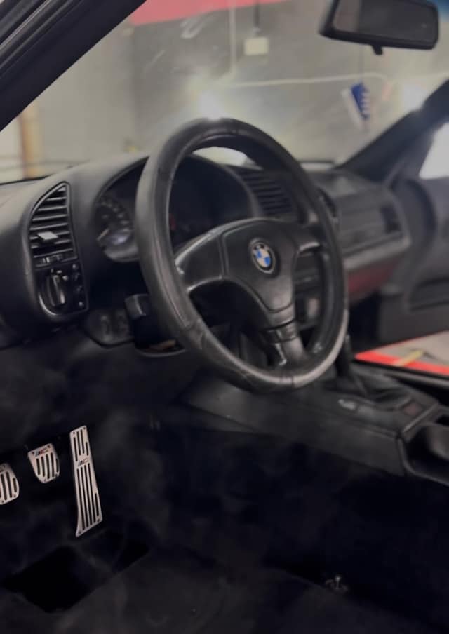 V12 Detailing Studio