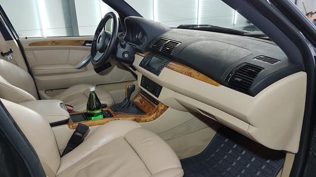DETAILING LAB