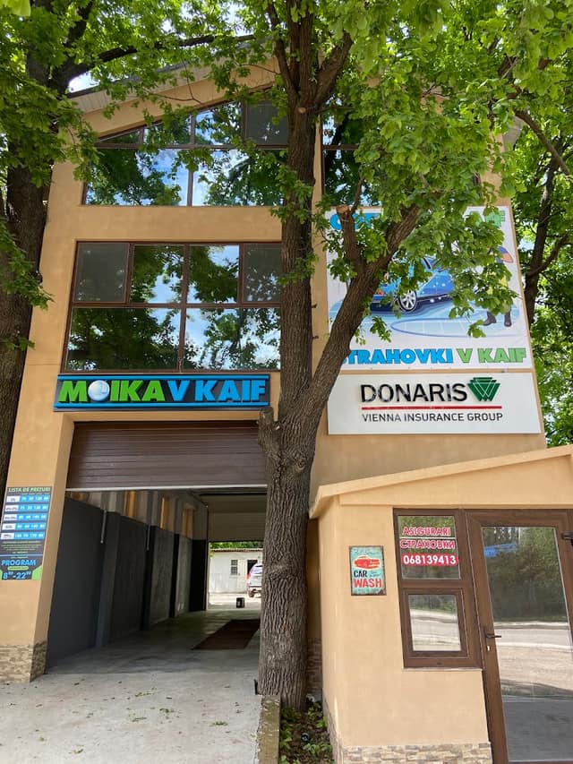 Moika v Kaif