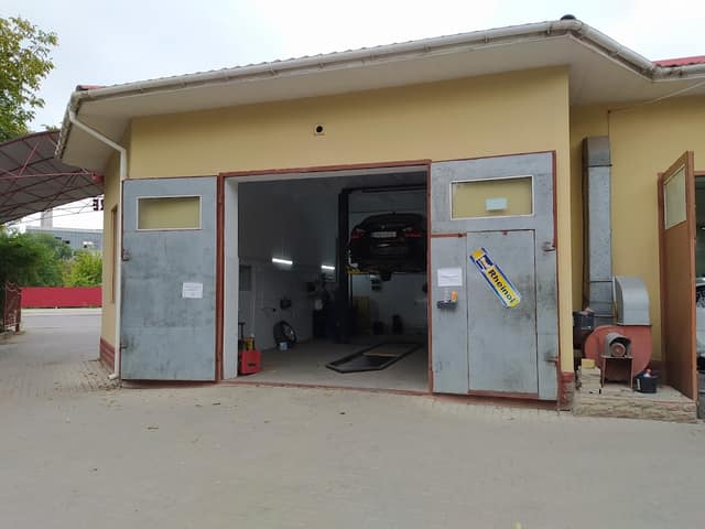Garage фото 3