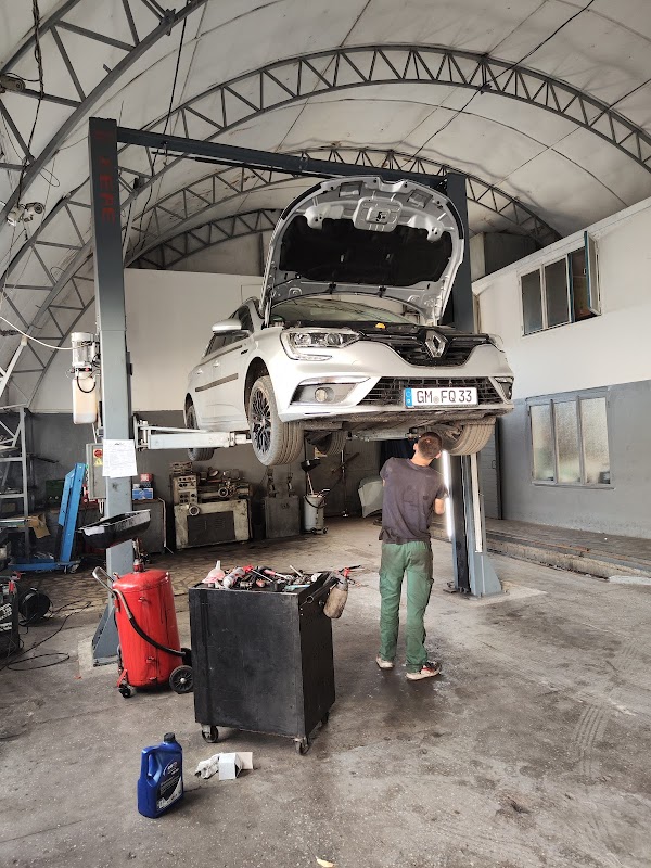 Avant Motor Com